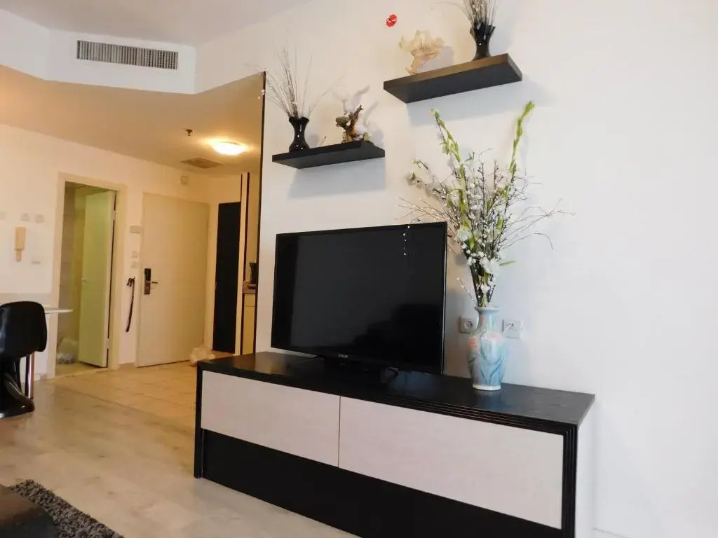 Sunrise Apartment