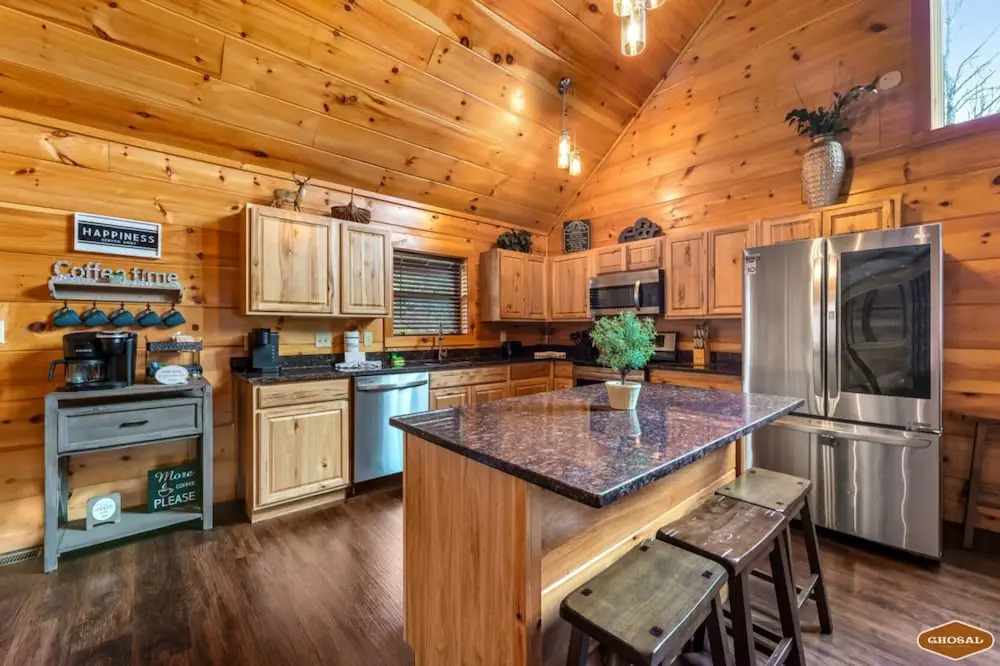 Whispering Pines Retreat By Ghosal Luxury Lodging