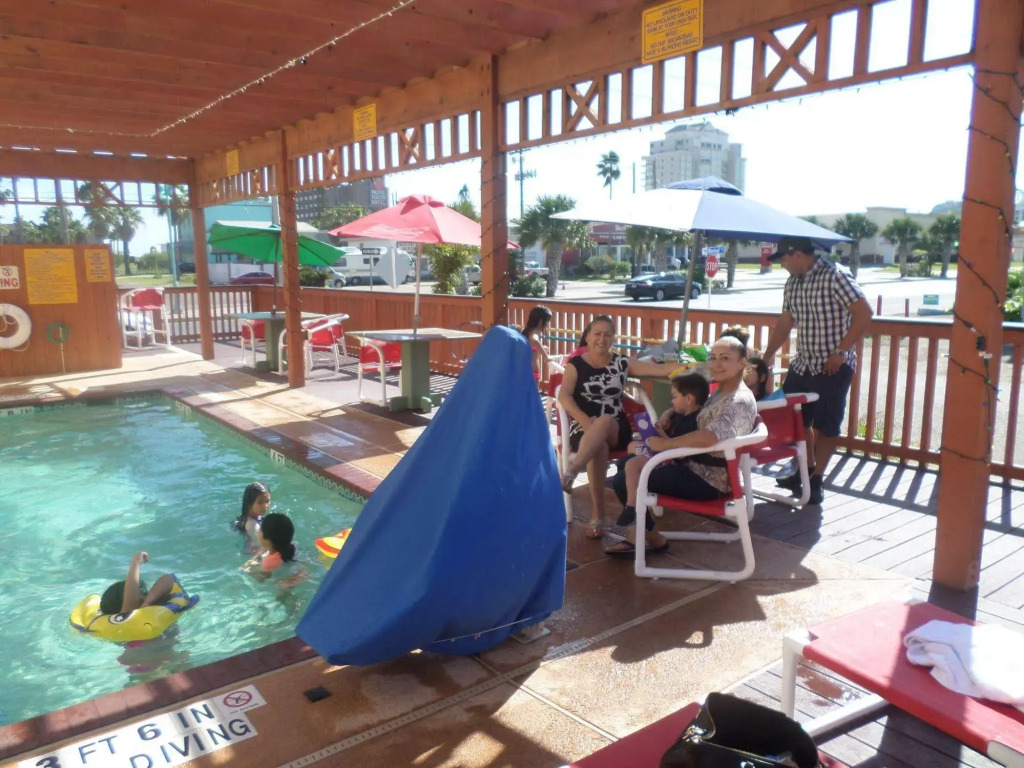 Lighthouse Inn