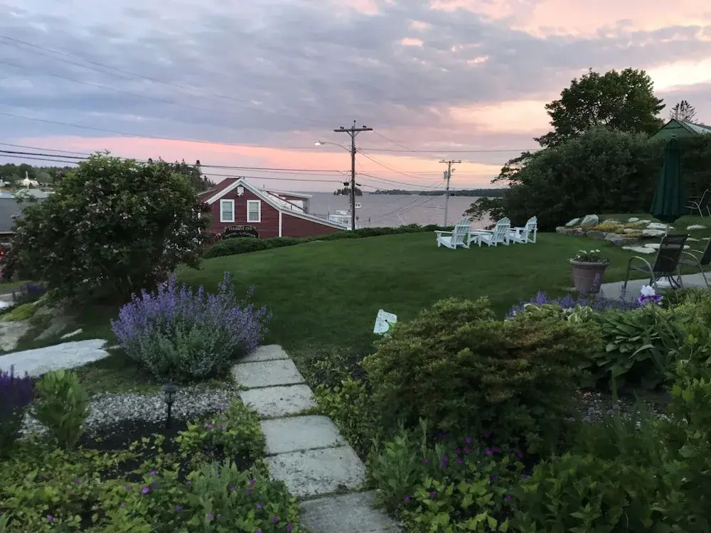 The Greenleaf Inn
