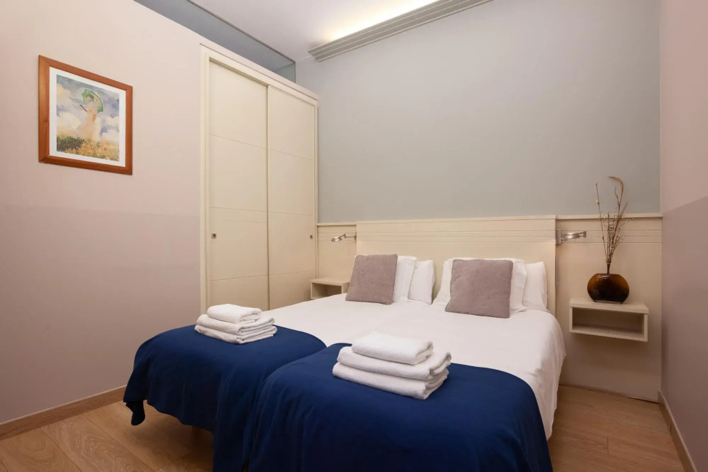 MIRO B · Renovated apartment near Plaza Catalunya