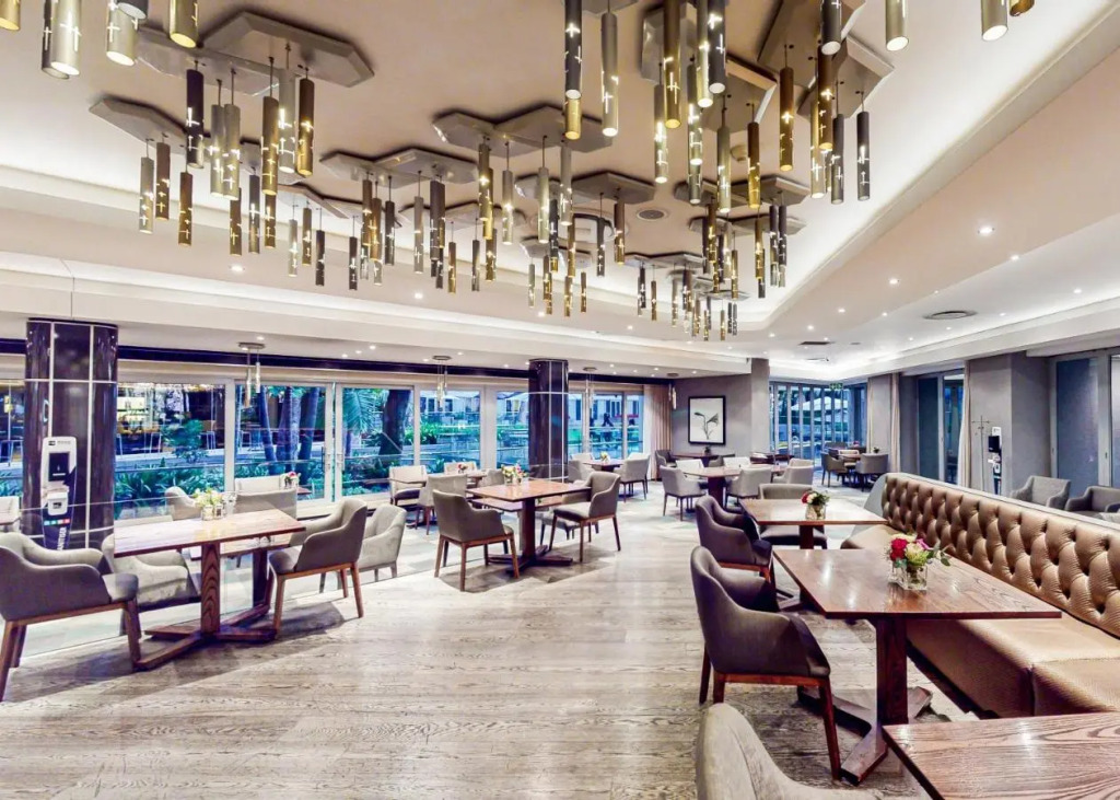 The Maslow Hotel, Sandton