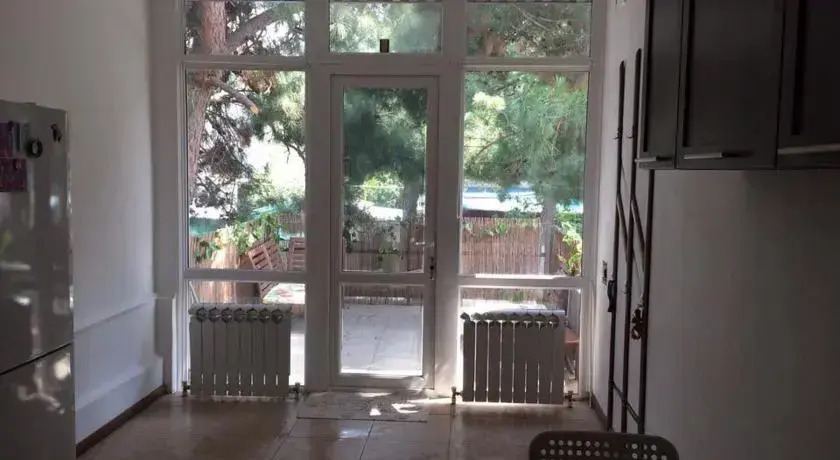 На Вишневой