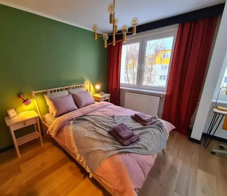 Uroczy apartament blisko centrum - 10 min do plaży