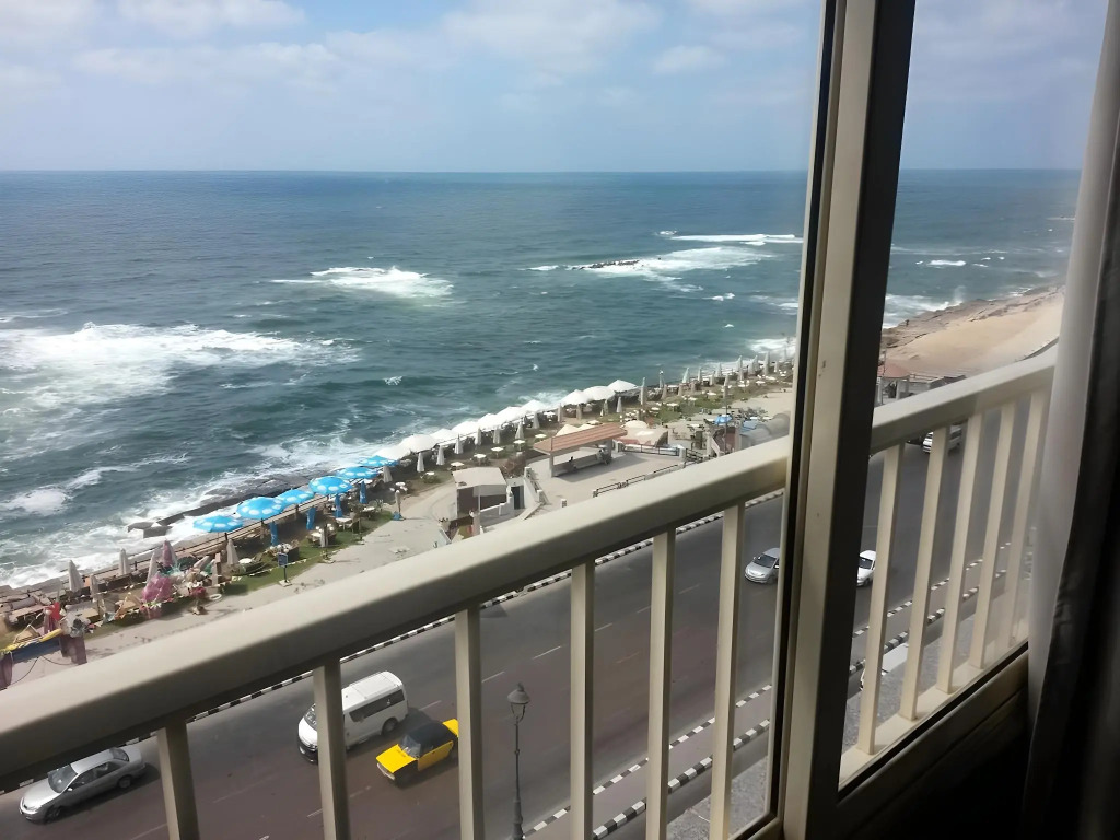 Cleopatra Family Residents مصريين فقط EGYPTIANS ONLY