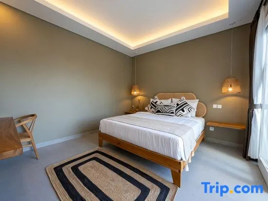 Seminyak 3BR Private Pool Villa