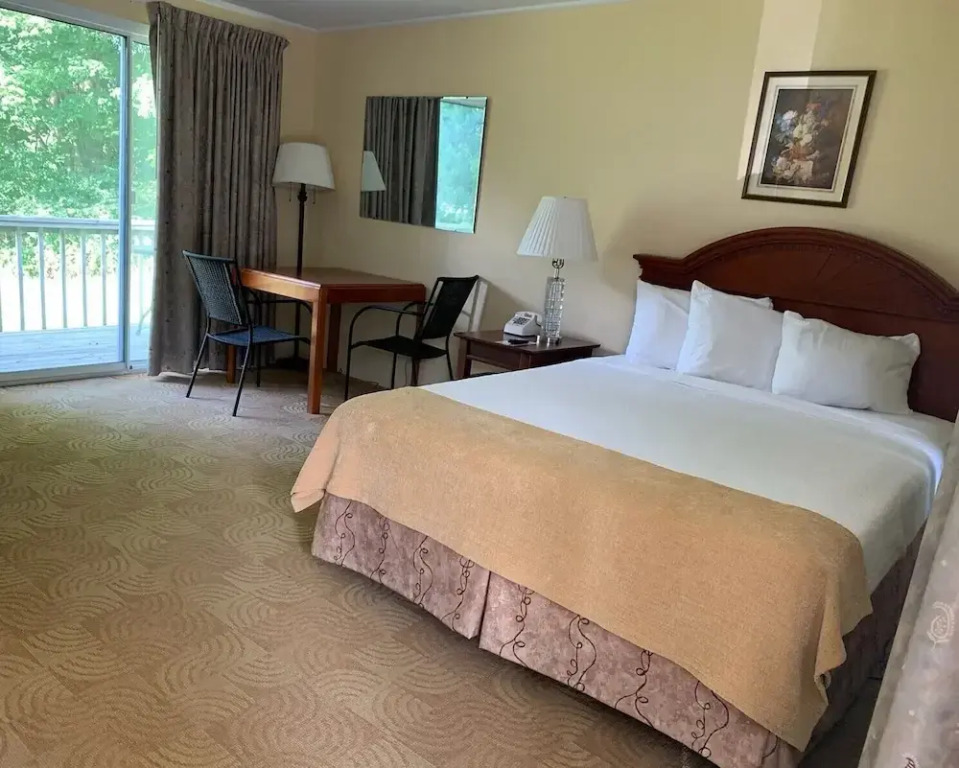 Lyn Aire Motel - Lake George