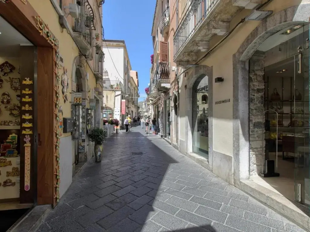 Casa Vico Romano 2
