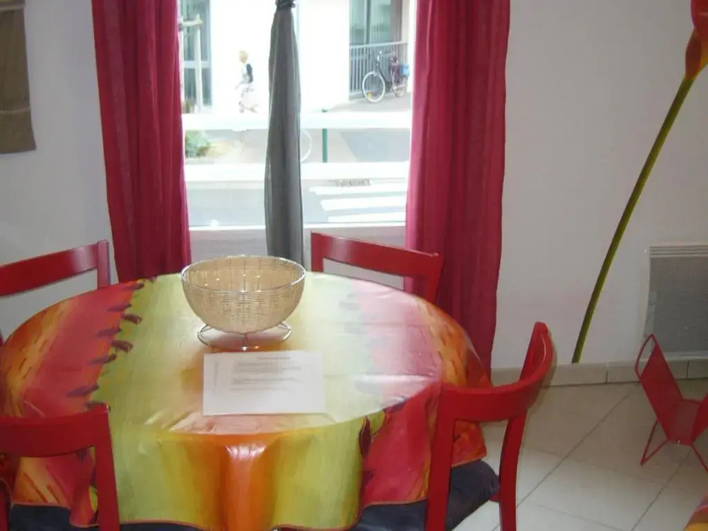 Appartement Les Sables-d'Olonne, 2 pièces, 4 personnes - FR-1-197-218