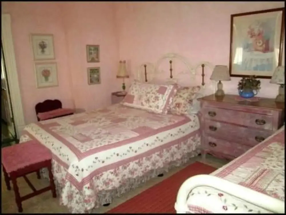 11 Singleton House B&B