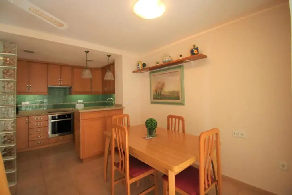 Apartamento en Santa Pola, Playa de Levante SP102