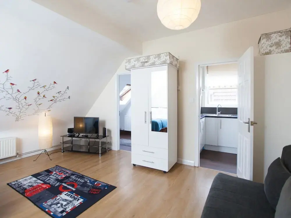 Private Studio in Harrow Flat 3