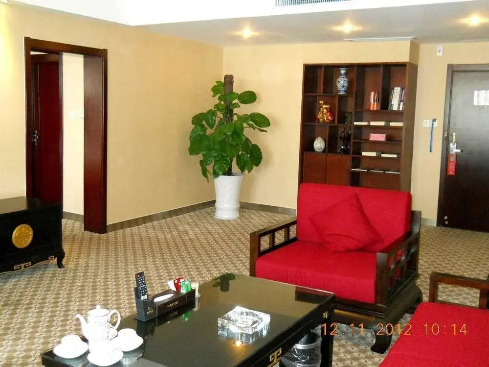 Yijing Holiday Hotel Yimeng Road Branch