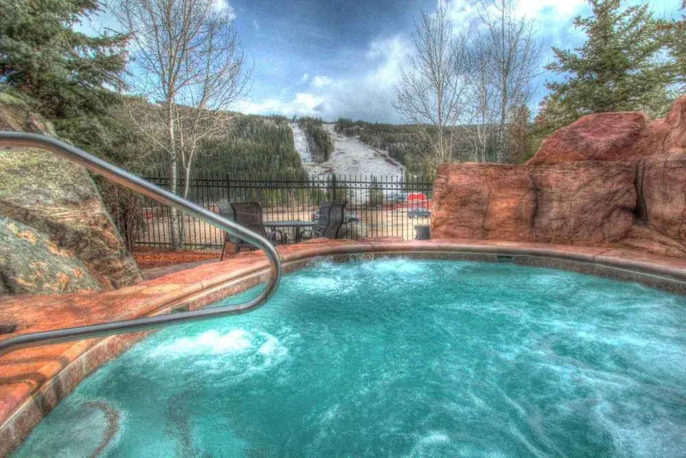 8912 The Springs 3 Bedroom Condo by RedAwning