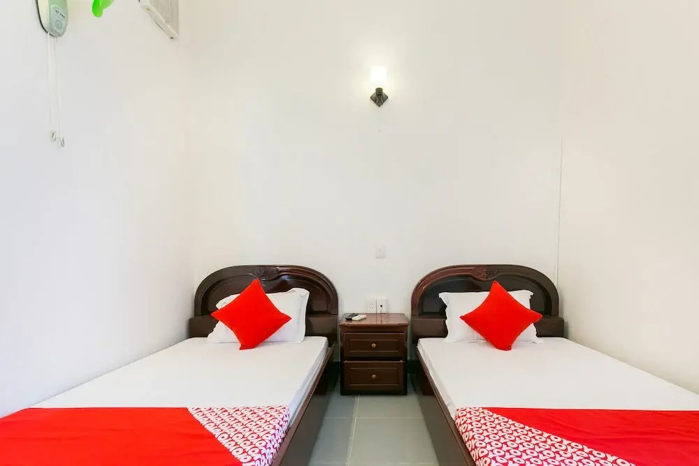 T90 Guest House