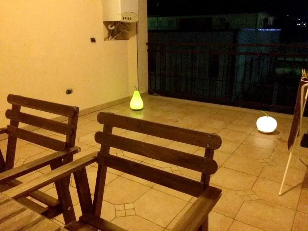 Apartment With 3 Bedrooms in Schiavonea, With Furnished Balcony - 100