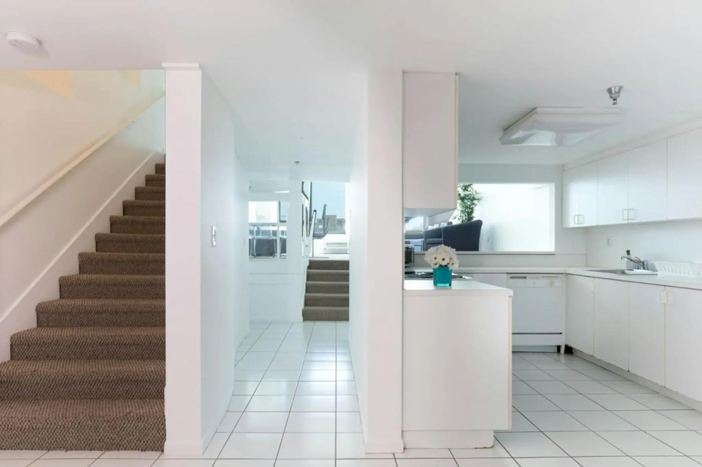 New Point Miami Beach Apartments