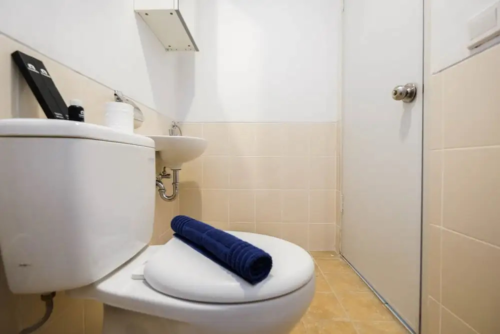 Fully Furnished With Japanese Style Studio Azalea Suites Apartment