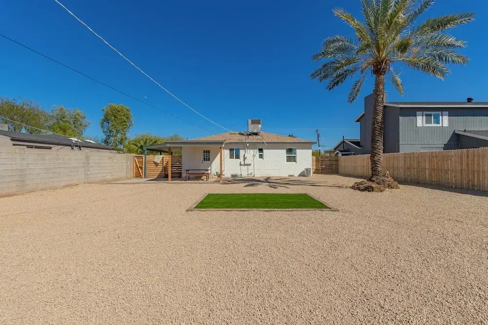 14th Coronado Historic District Phoenix 2 Bedroom Home by RedAwning