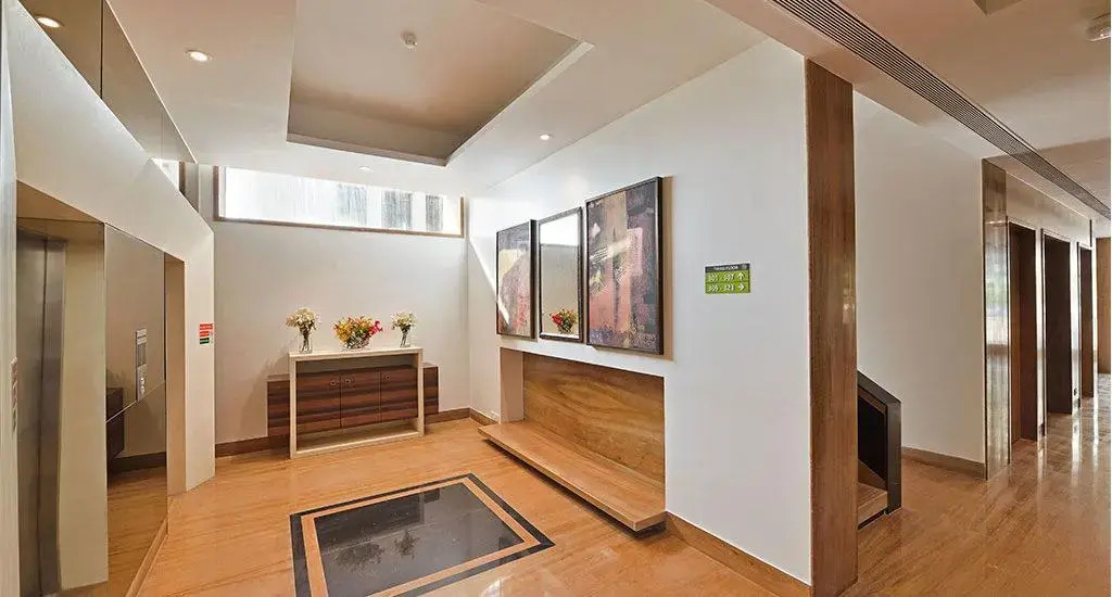 Hotel Leafio-Near Airport