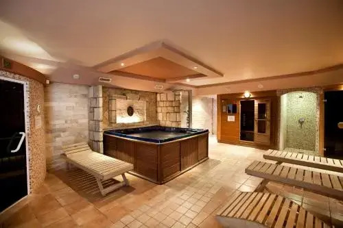 Hotel Makár Sport & Atrium
