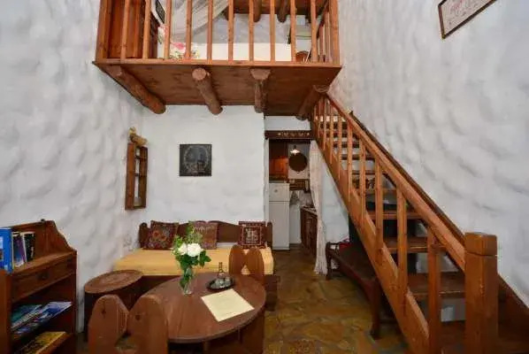Viglatoras Traditional Apartments