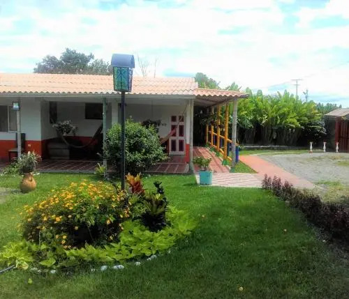 Hotel Campestre Los Naranjos