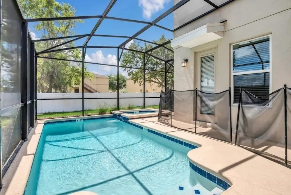 2775book 5 Bedroom Villa