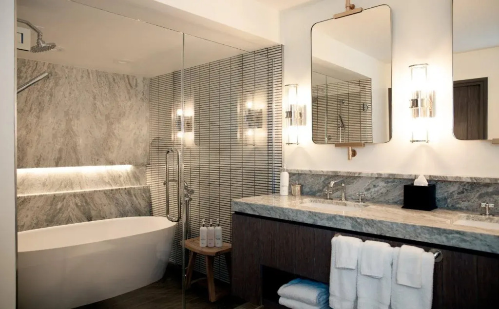 Kimpton Riverplace Hotel by IHG