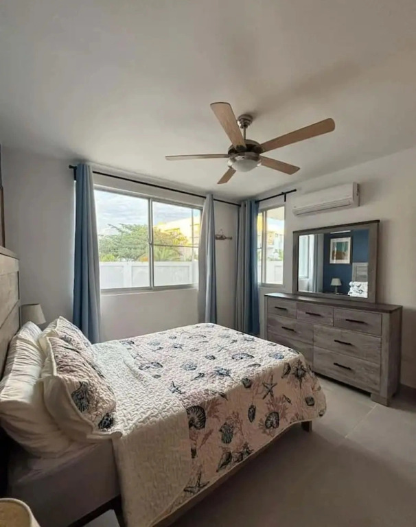 Modern 2BR Escape White Sands Beach Access