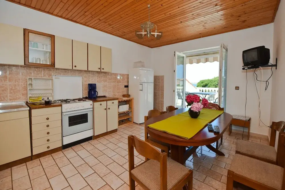 Apartments Zeno