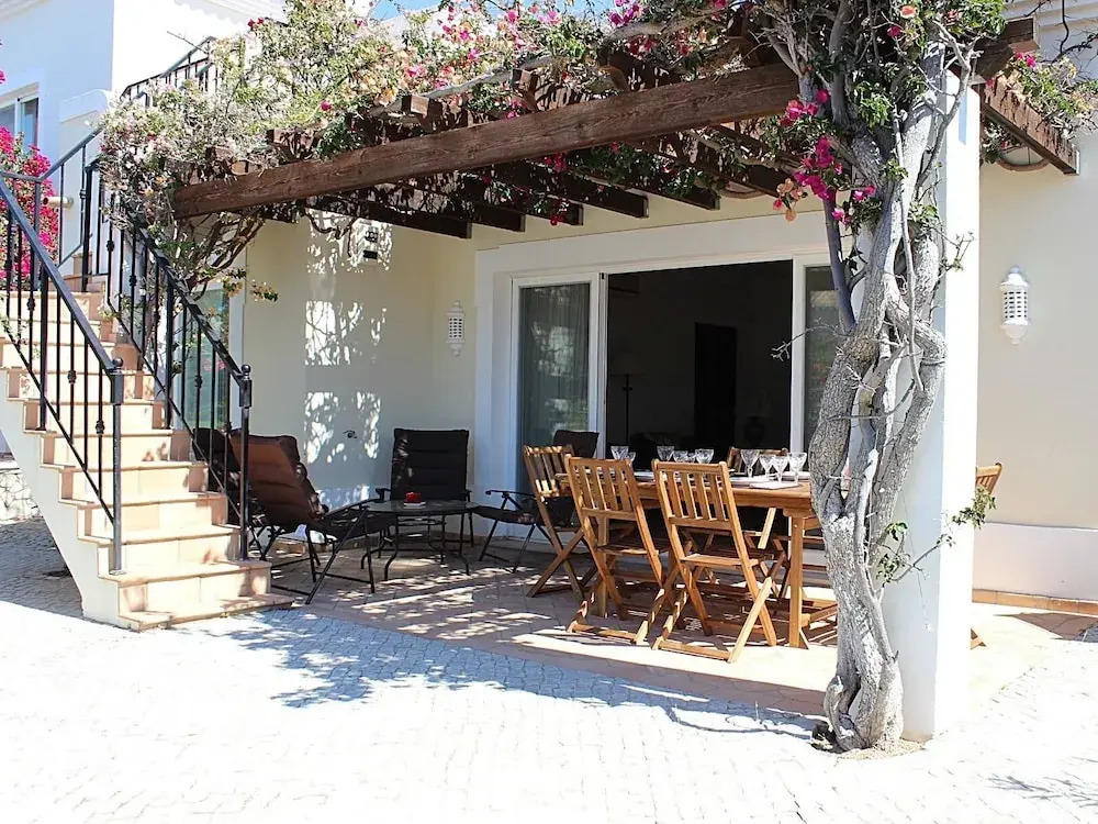 Villa Salinas