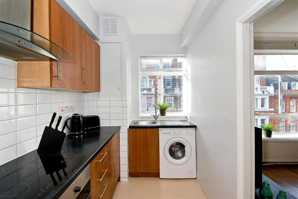 2-bedroom Apartment in Baker Street