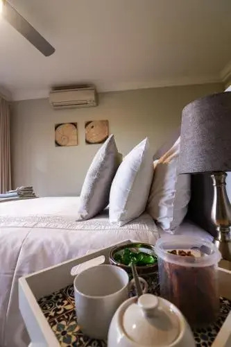 @93 Accommodation