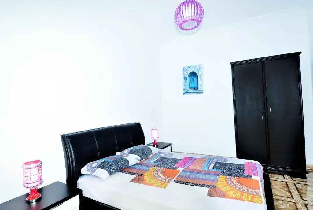 Appartement 2 chambres tout confort, Plage de SAÏDIA à 700m, CLIM, WIFI, parking gratuit