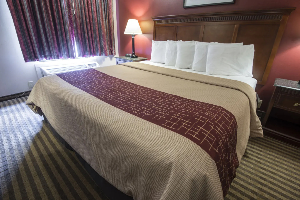 Red Roof Inn Fort Wayne