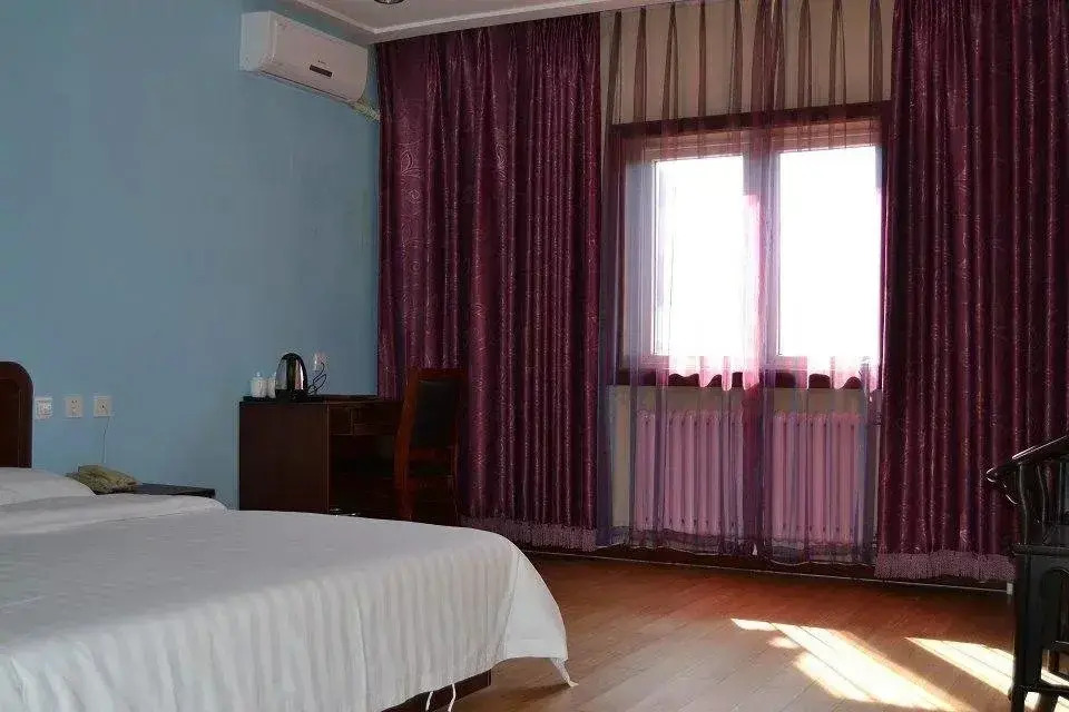Xiang Rui Guang Hui Express Hotel Sha He University Branch