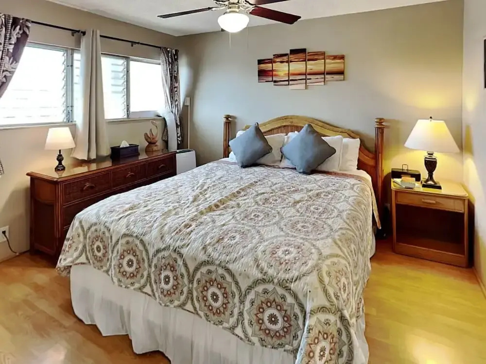 Island Surf 614 2 Bedroom Apts