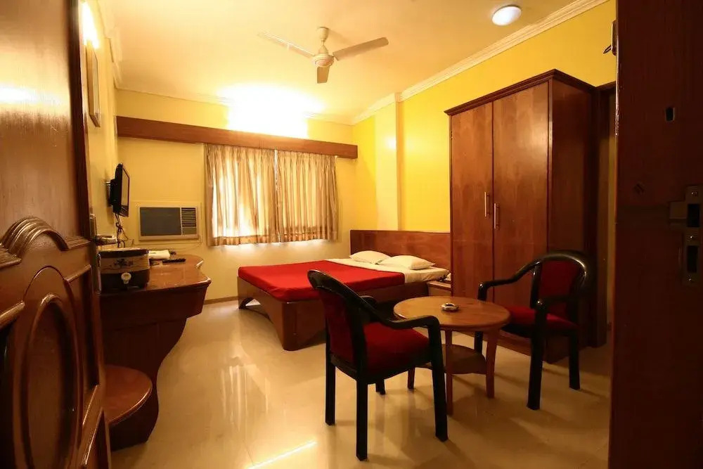 Hotel Deccan Park