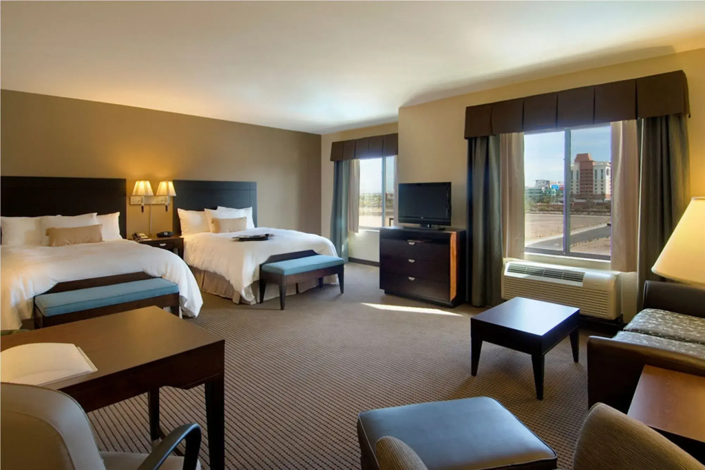 Hampton Inn & Suites Phoenix Glendale-Westgate