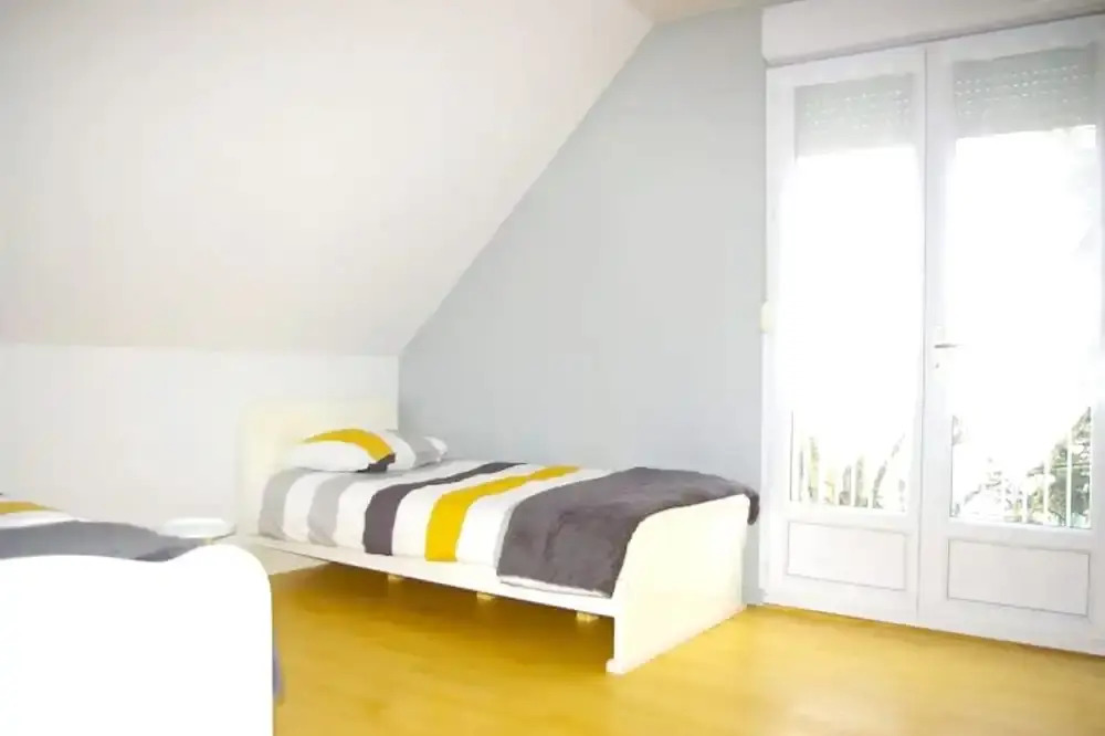 House With 4 Bedrooms in Chenôve, With Enclosed Garden and Wifi