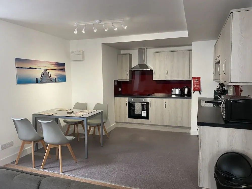 Octagon Apartment 1