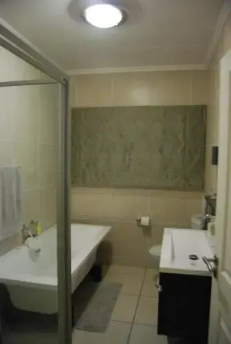 Strelitzia Apartment