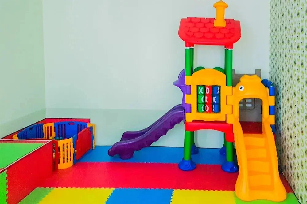 Wooden Touch 1Br At Brooklyn Alam Sutera Apartment