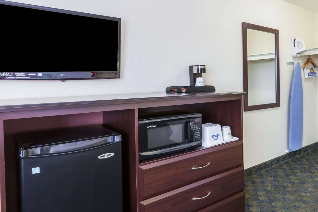 Days Inn by Wyndham Santa Maria