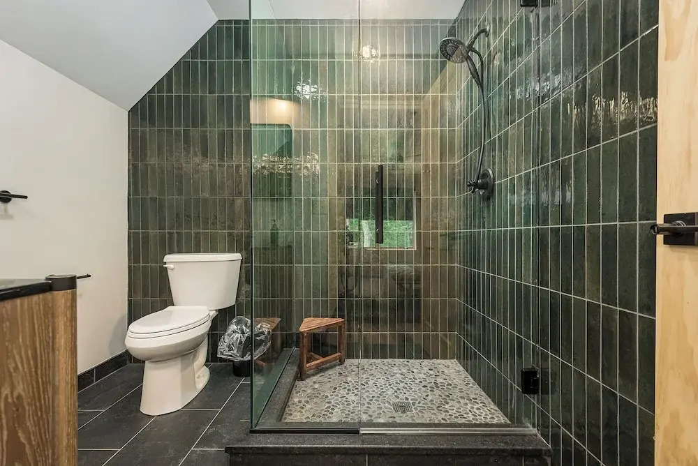 Black Diamond Lodge by Taylor Made Deep Creek