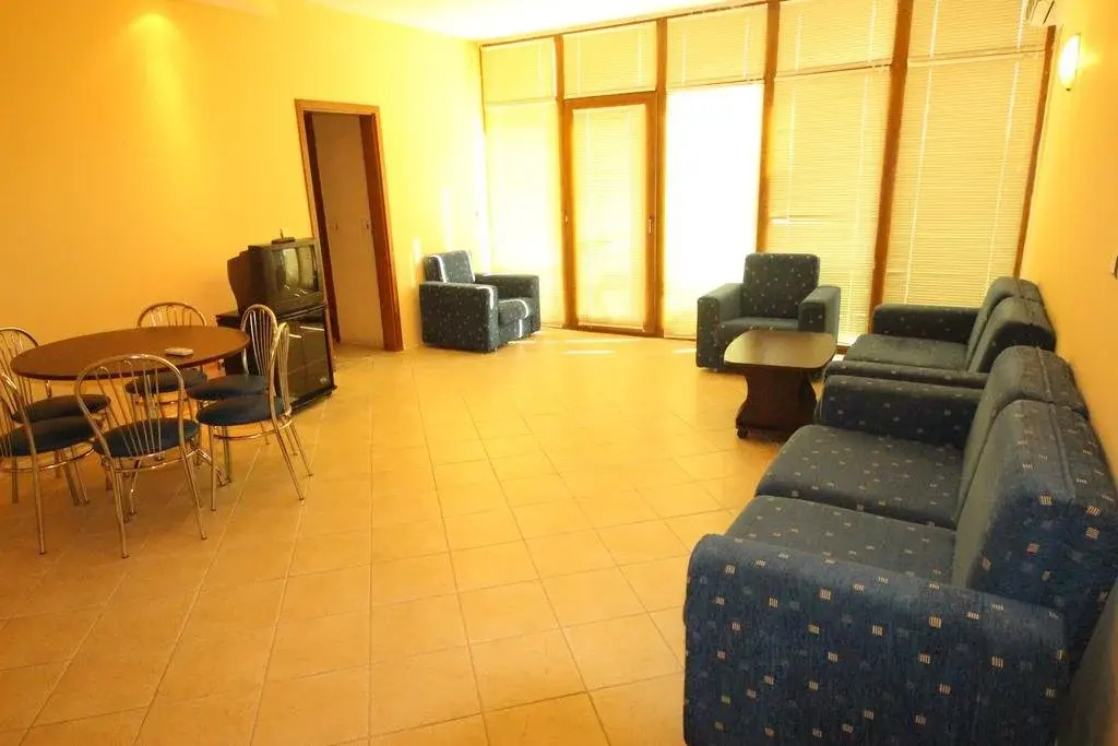 Menada Midia Apartments