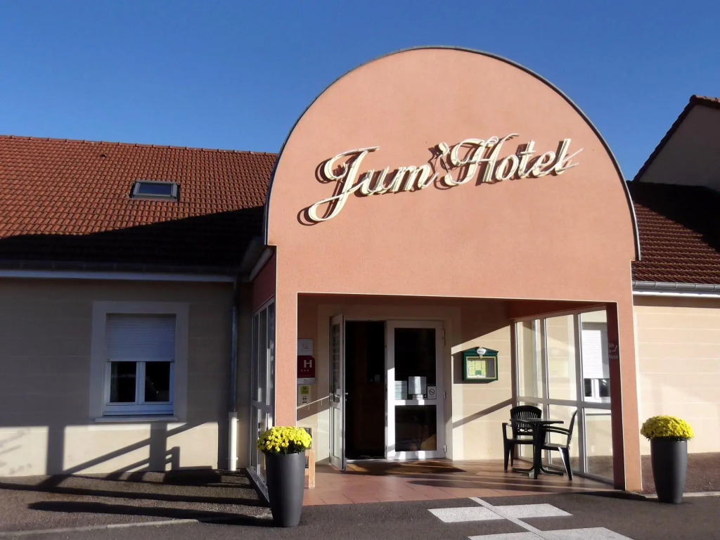 Logis JumHotel