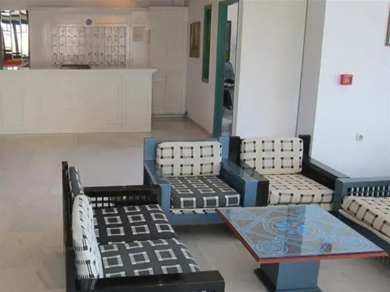 Antinoos Hotel