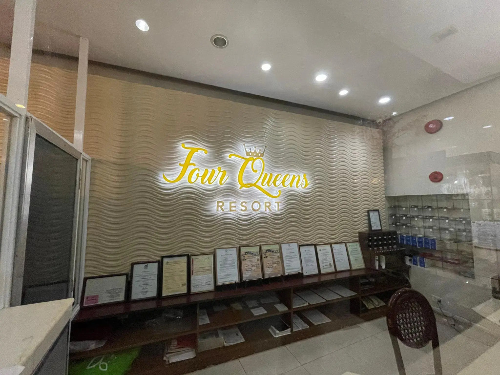 Four Queens Resort
